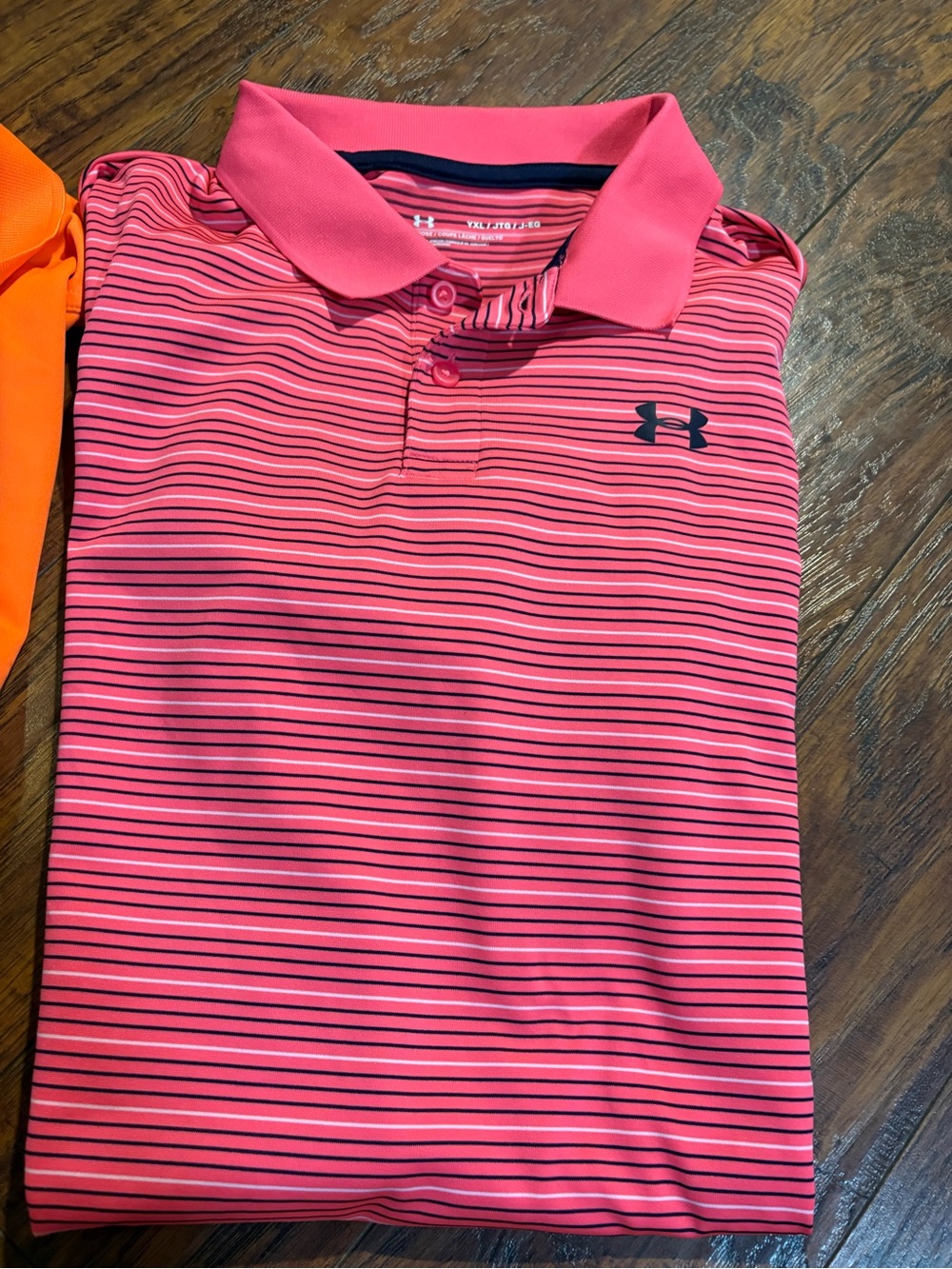 2 Under Armour boys size XL 14/16 dri fit polos - Picture 4 of 6